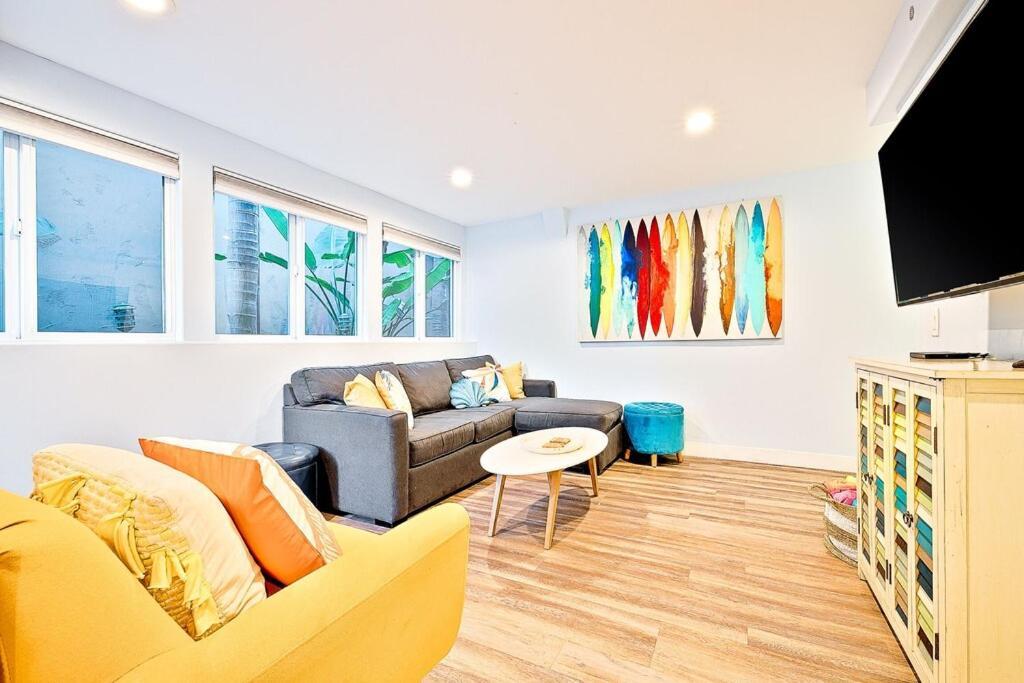 Stunning South Mission Home With Private Rooftop & Ocean Views! Сан Диего Екстериор снимка